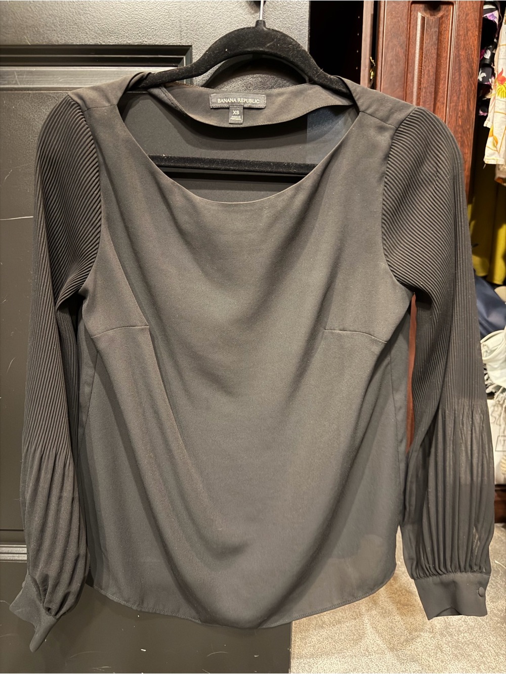 Banana Republic Black Pleated-Sleeve Blouse